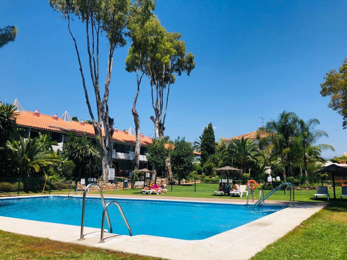 Puerto Banus Lola Marbella